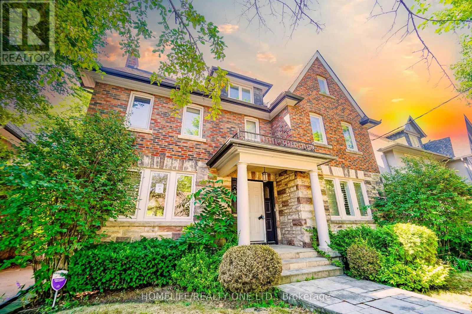 251 LYTTON BOULEVARD