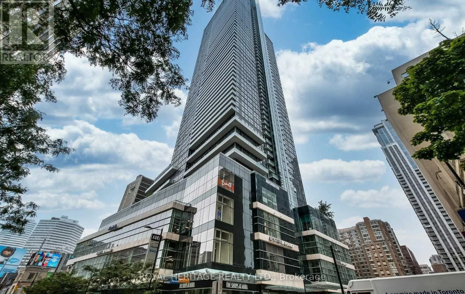510 - 386 YONGE STREET