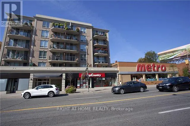 PH1 - 3130 YONGE STREET