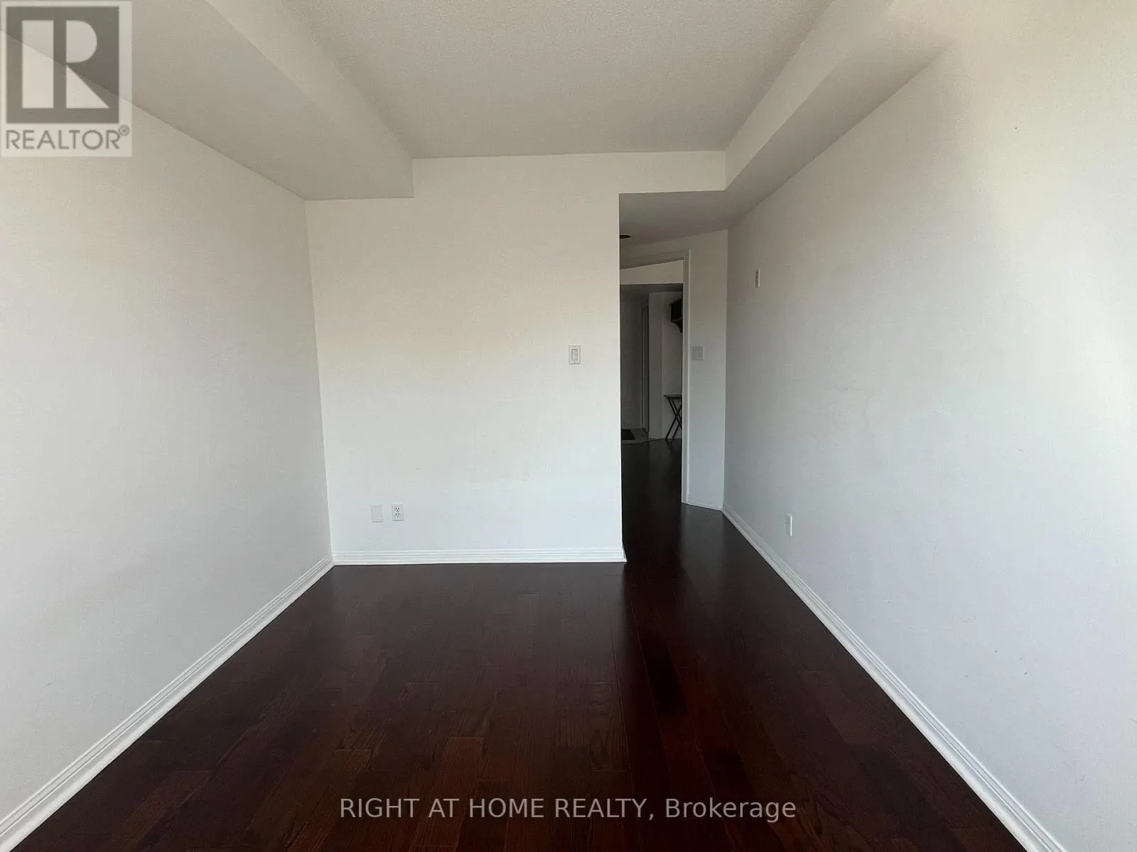 PH1 - 3130 YONGE STREET