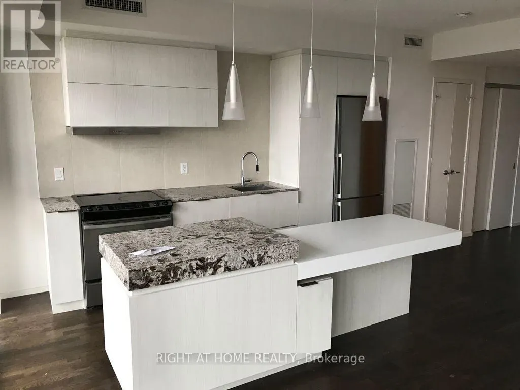 4309 - 101 CHARLES STREET E