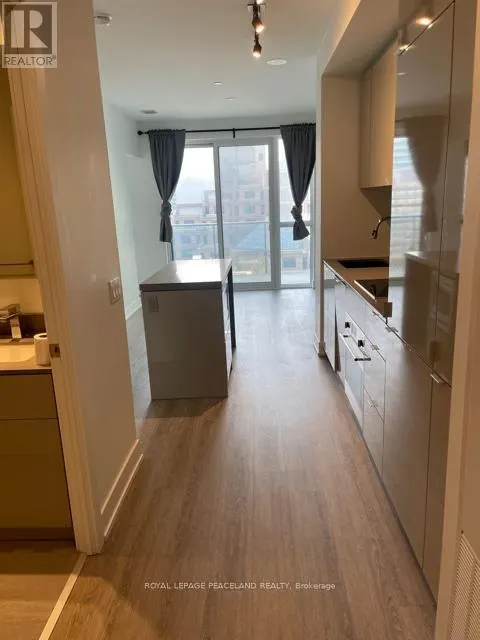 1113 - 7 GRENVILLE STREET