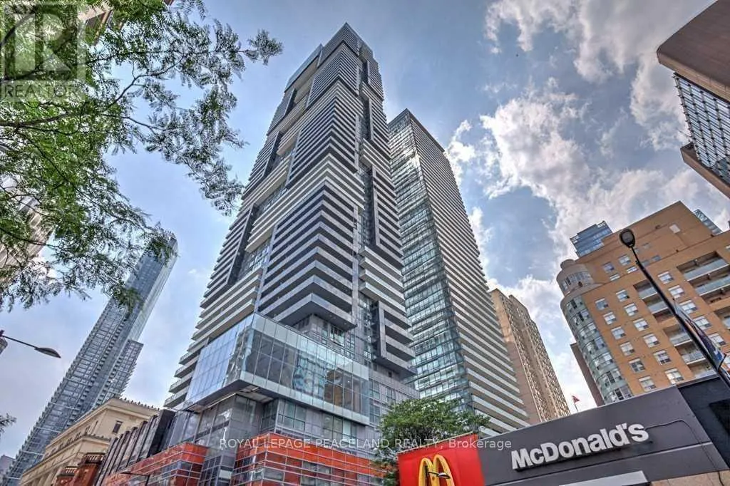 1113 - 7 GRENVILLE STREET