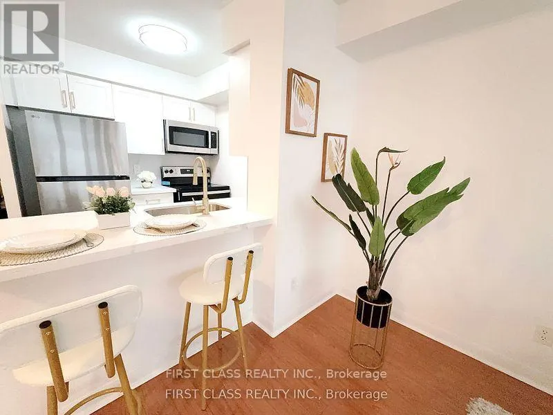 1612 - 4968 YONGE STREET