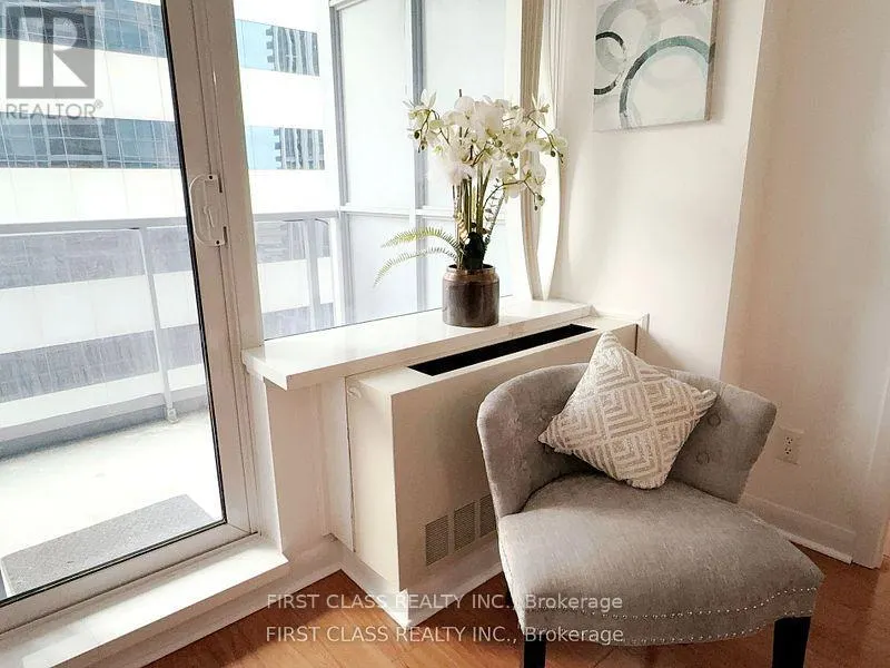 1612 - 4968 YONGE STREET