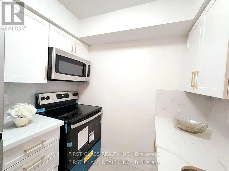 1612 - 4968 YONGE STREET