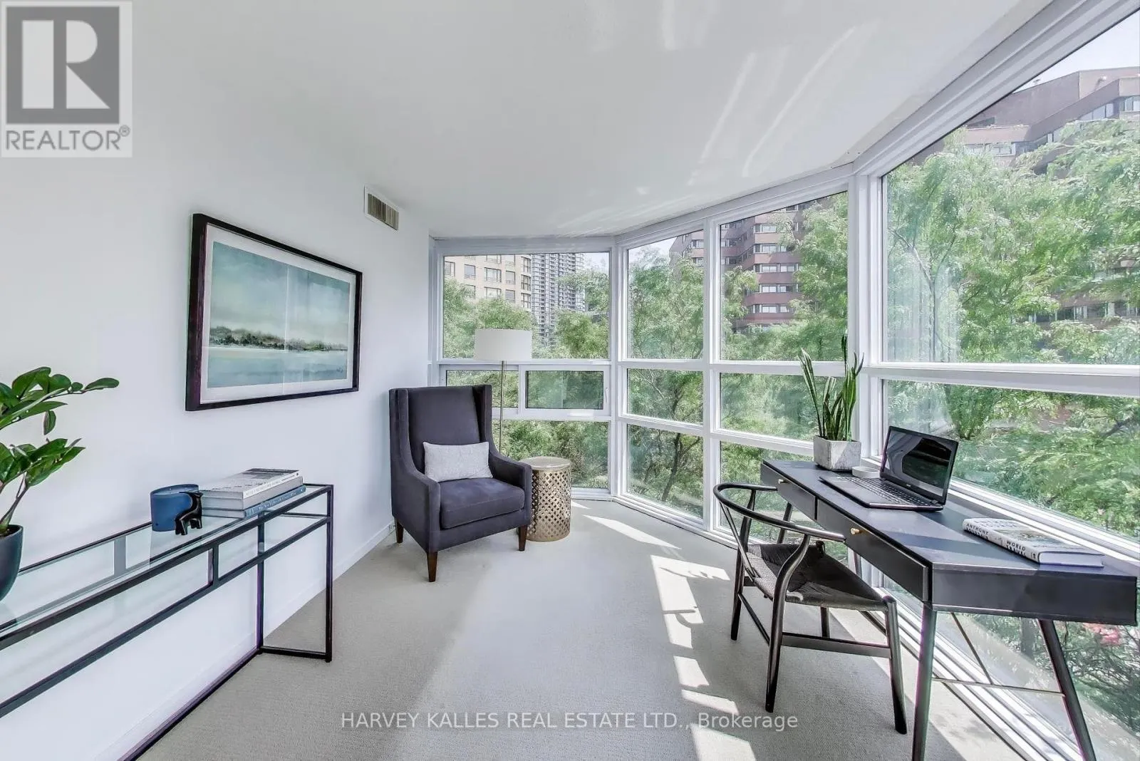 608 - 131 BEECROFT ROAD