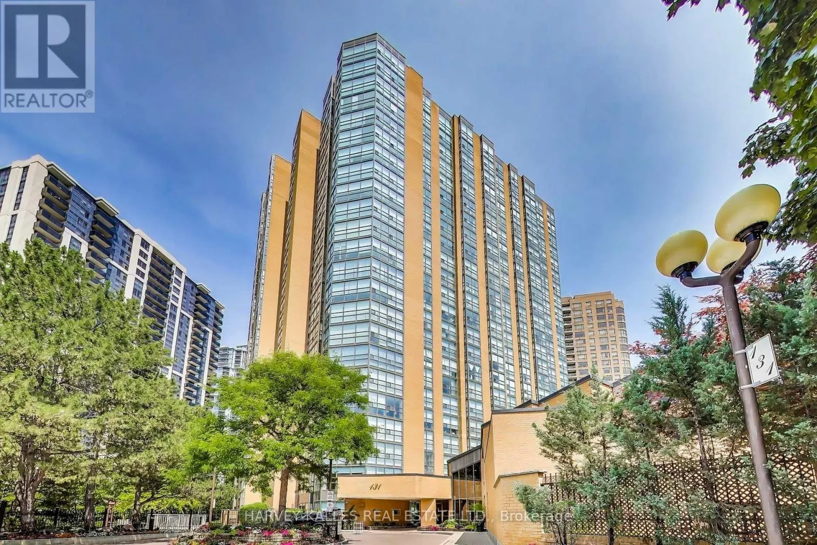 608 - 131 BEECROFT ROAD