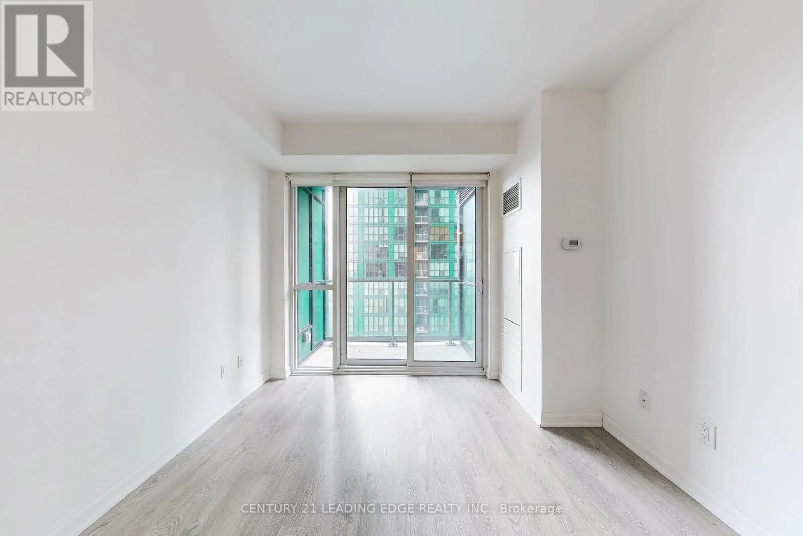 2404 - 9 BOGERT AVENUE