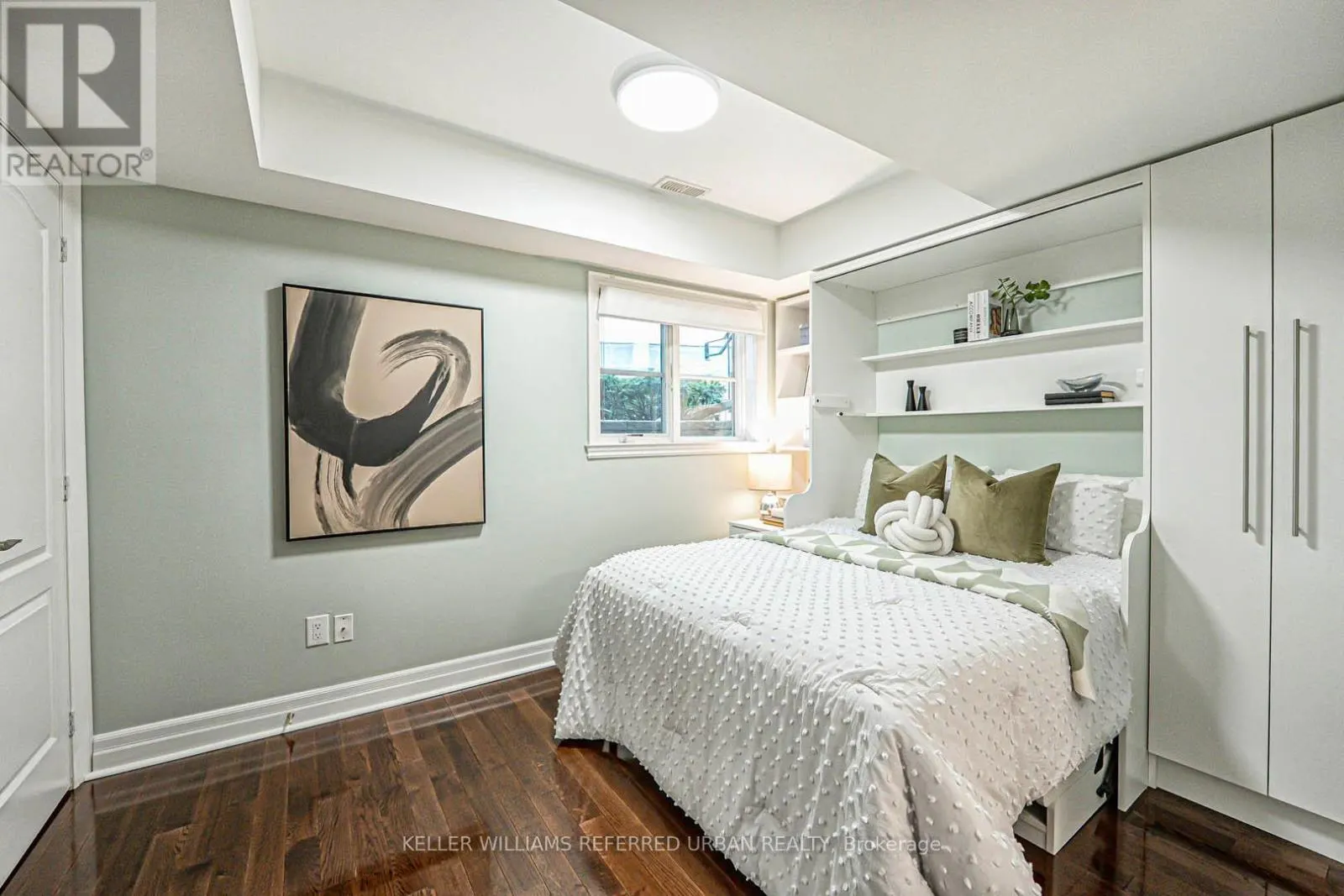 67 PLEASANT BOULEVARD
