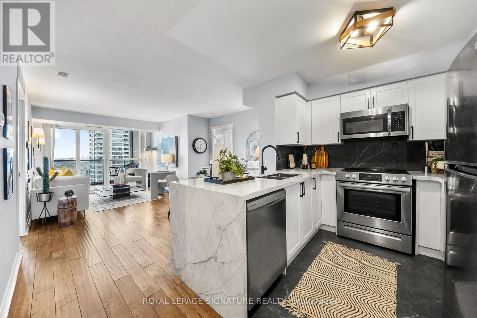 3005 - 4968 YONGE STREET