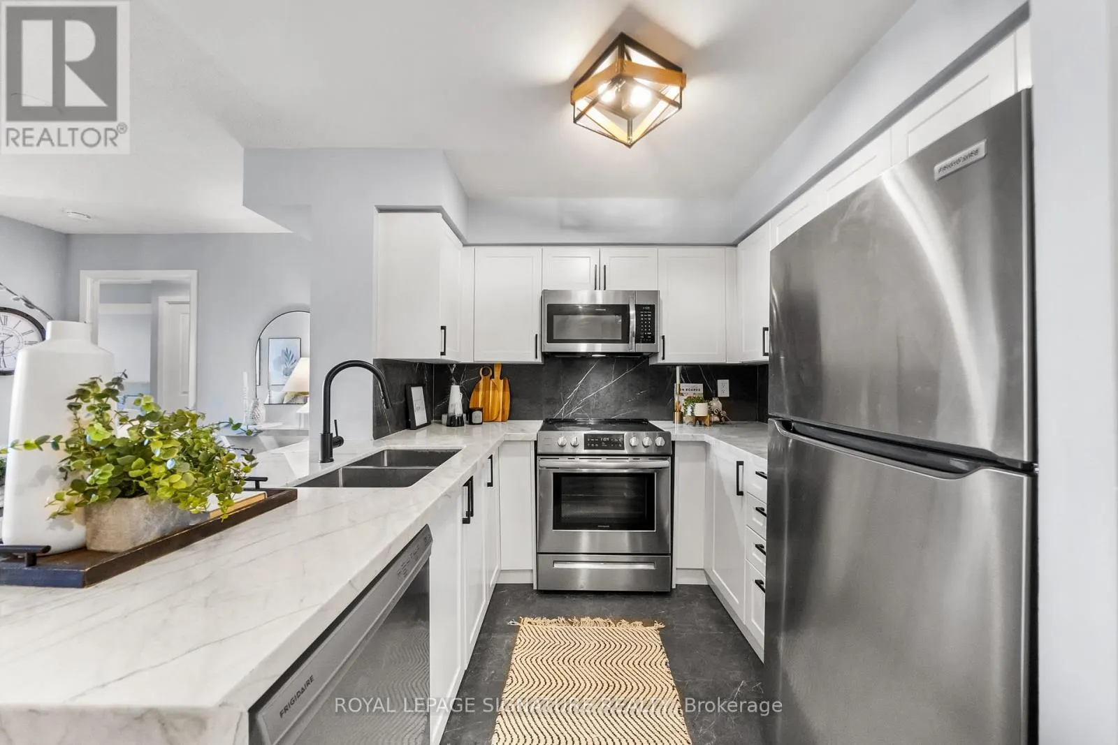 3005 - 4968 YONGE STREET