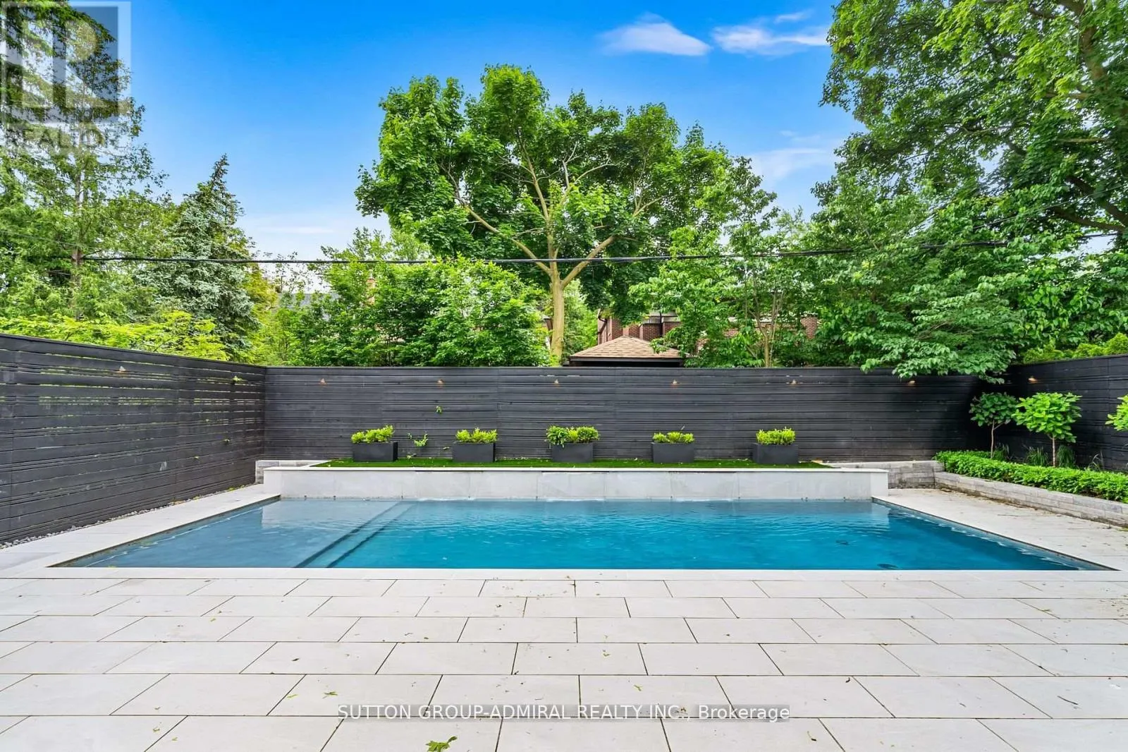 335 LYTTON BOULEVARD