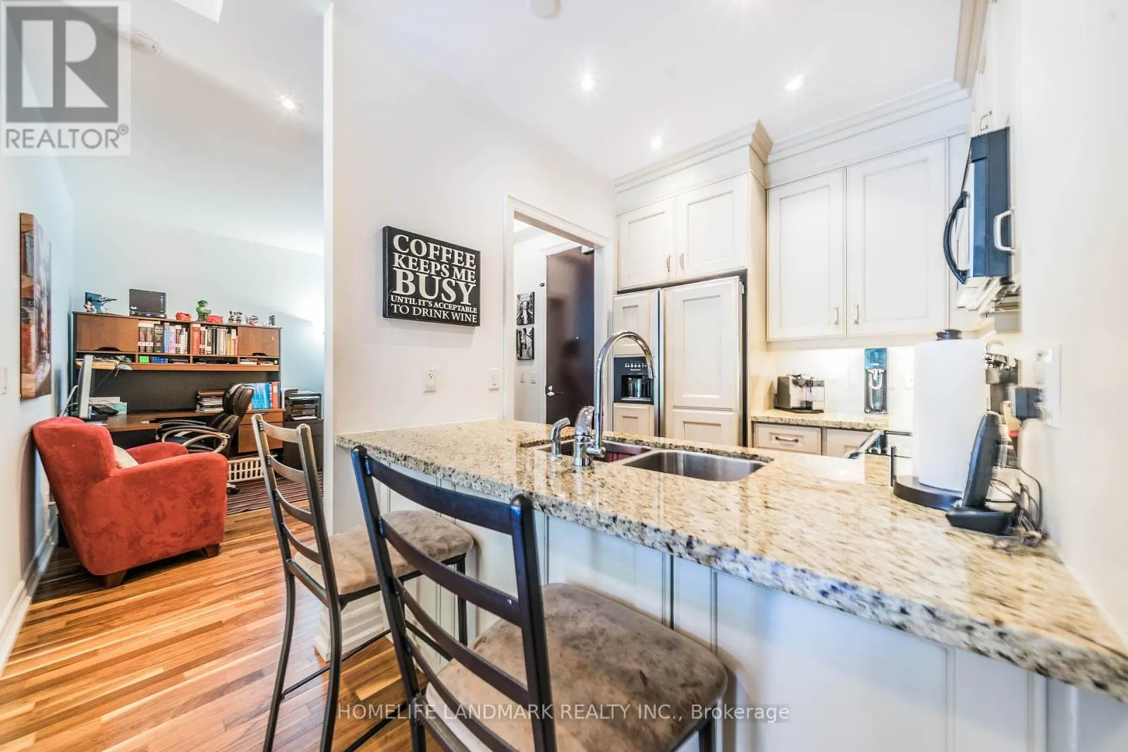 109 - 20 BURKEBROOK PLACE