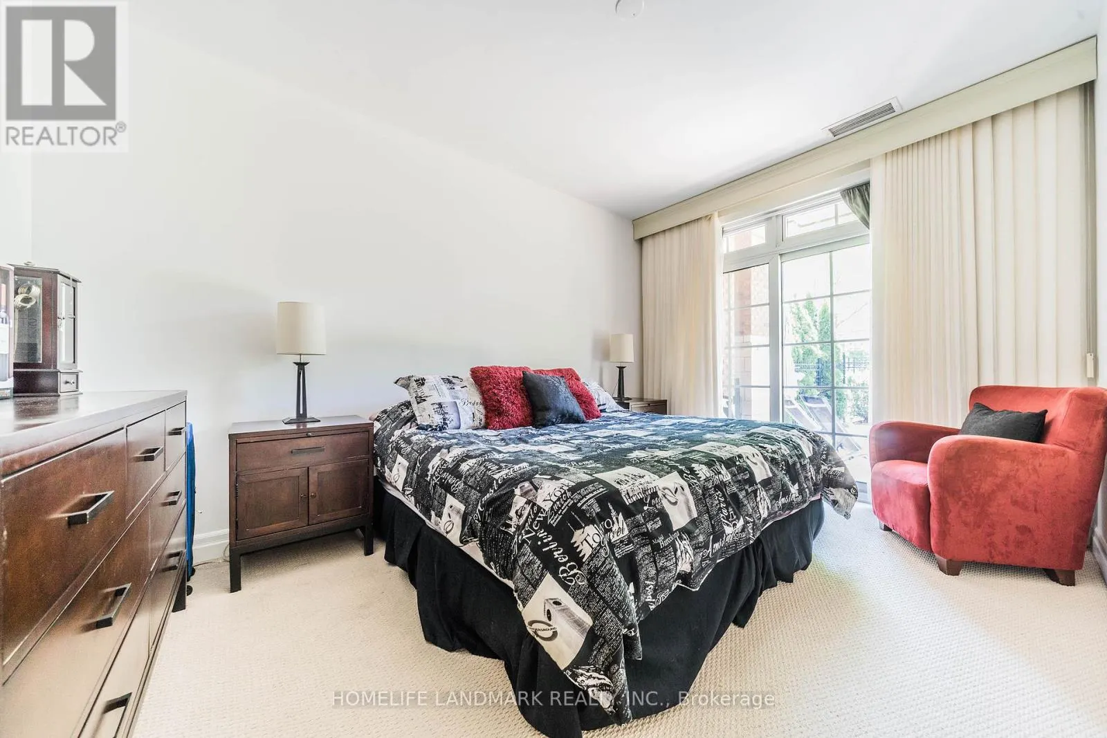 109 - 20 BURKEBROOK PLACE