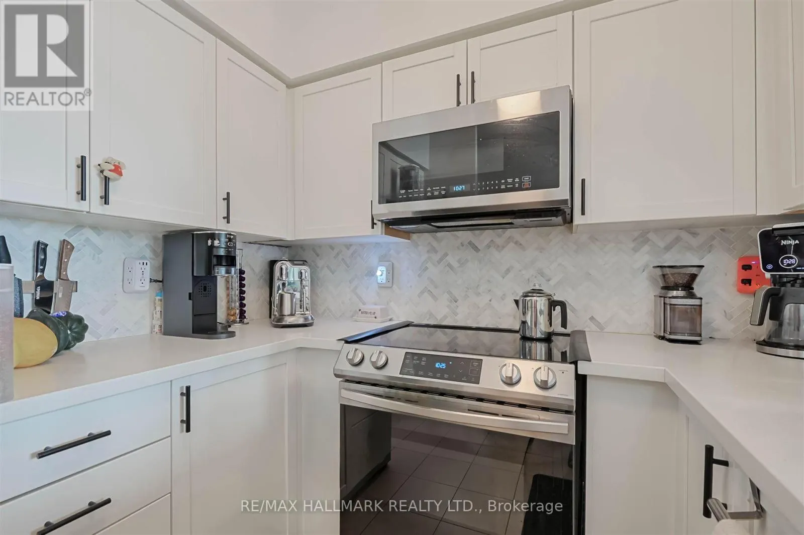 1507 - 4968 YONGE STREET