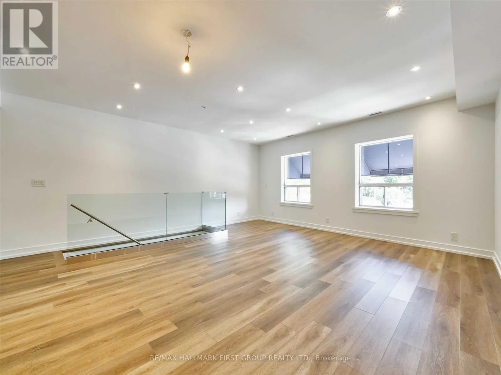 UPPER - 2602 YONGE STREET, #Upper