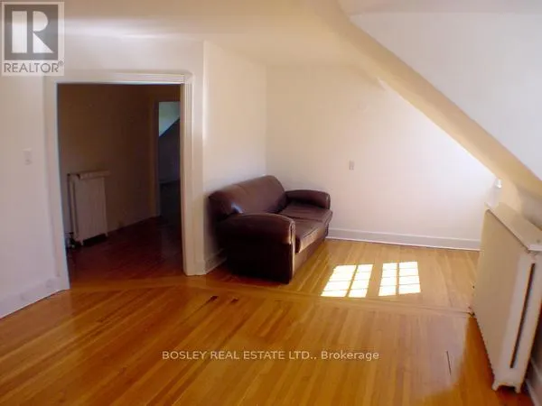 3RD FLOOR - 20 GLENGROVE AVENUE