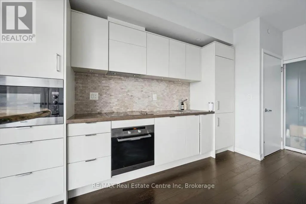 4005 - 21 WIDMER STREET, #4005