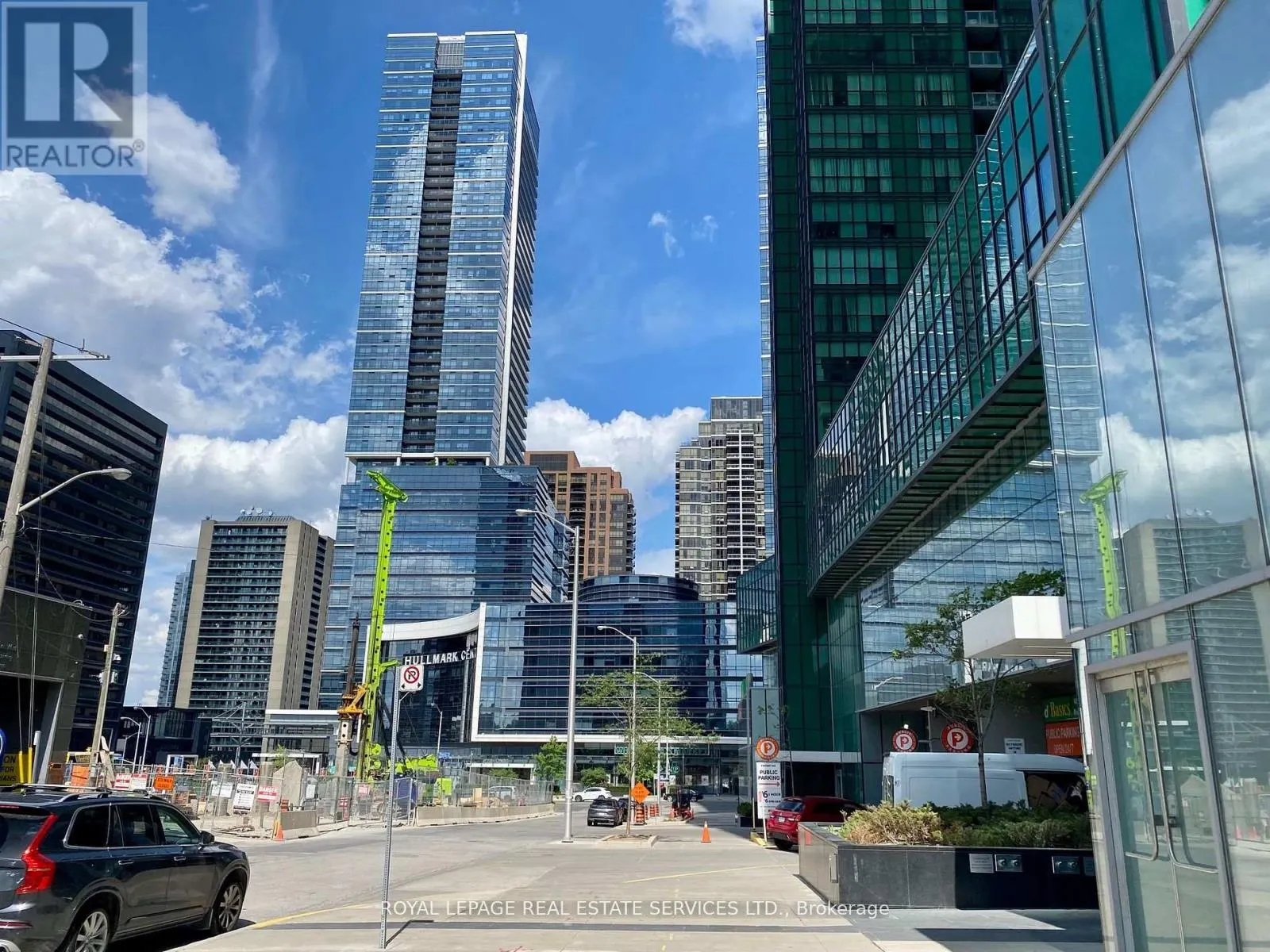 144 - 4750 YONGE STREET