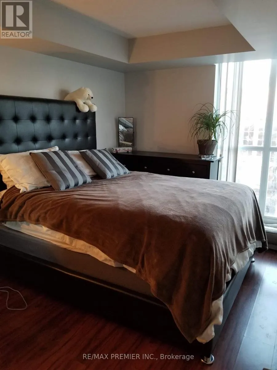 2915 - 4978 YONGE STREET