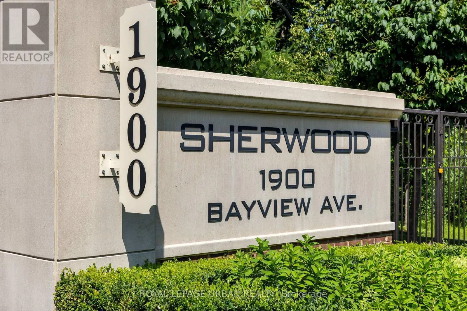 223 - 1900 BAYVIEW AVENUE