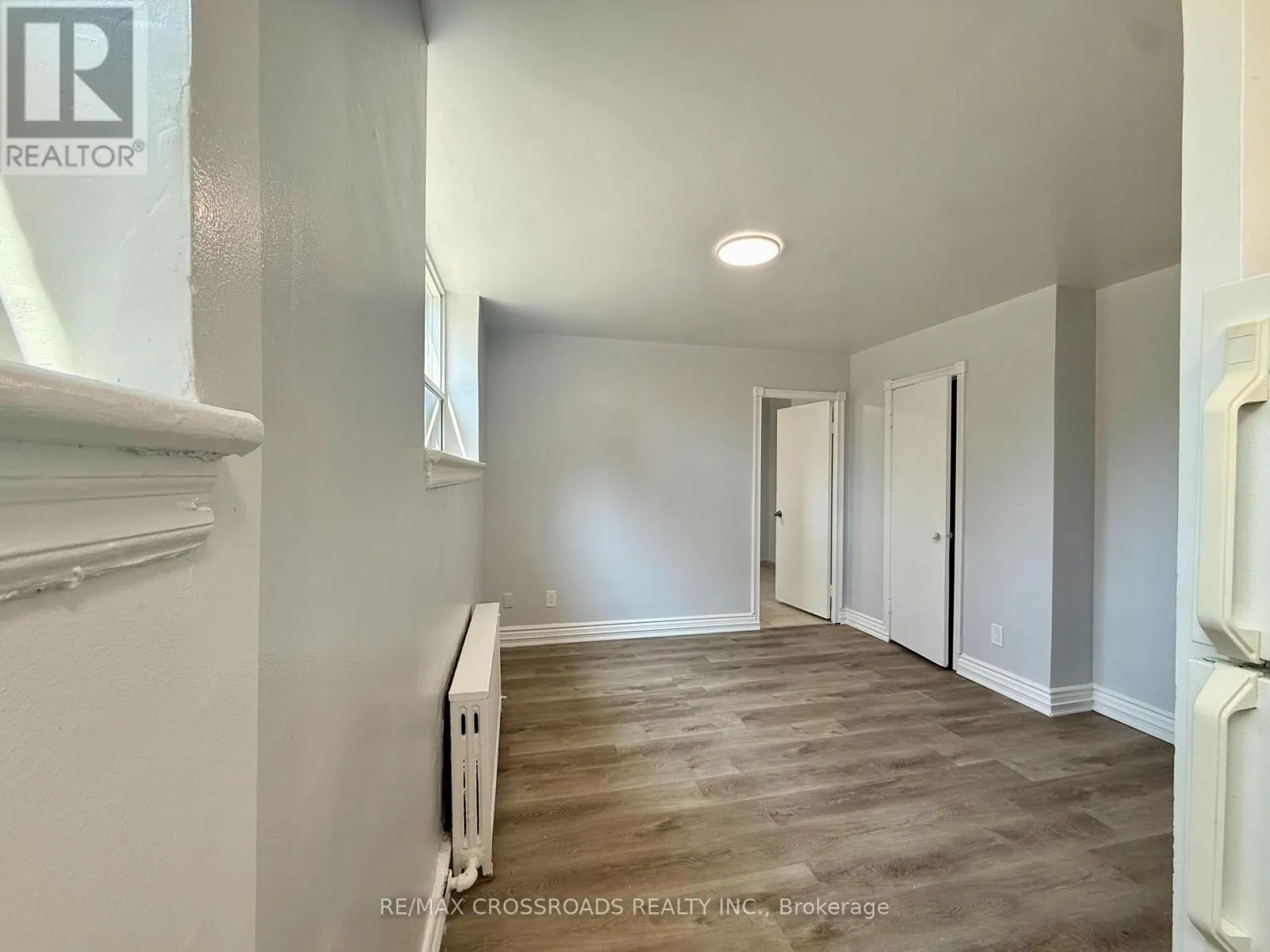 B4 - 2770 YONGE STREET