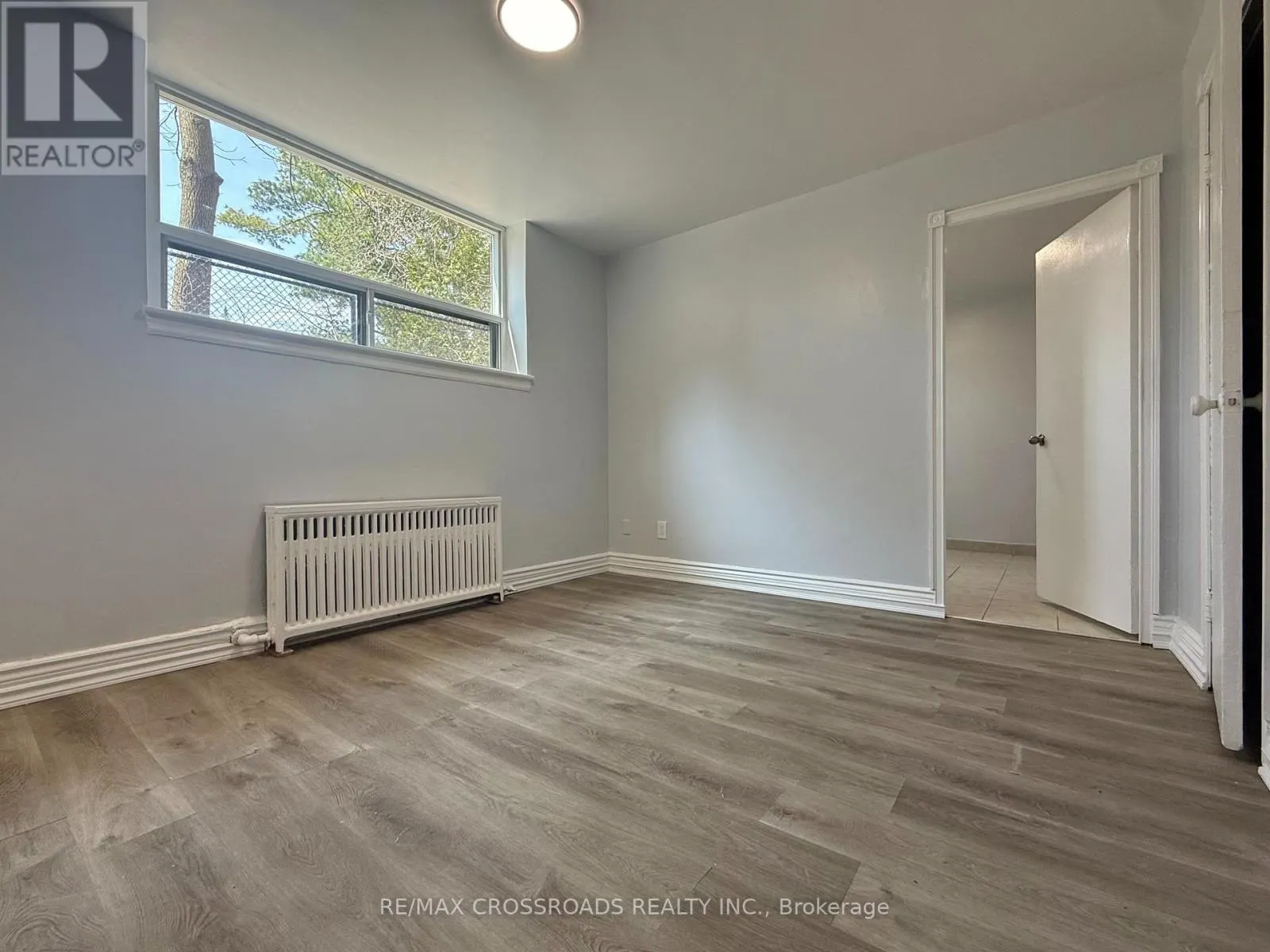 B4 - 2770 YONGE STREET