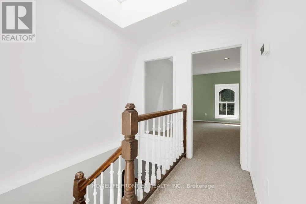 APT 3 - 17 TEDDINGTON PARK AVENUE W