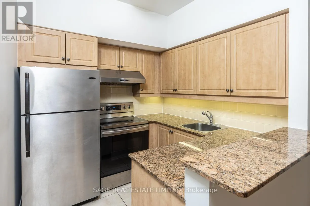 212 - 485 ROSEWELL AVENUE