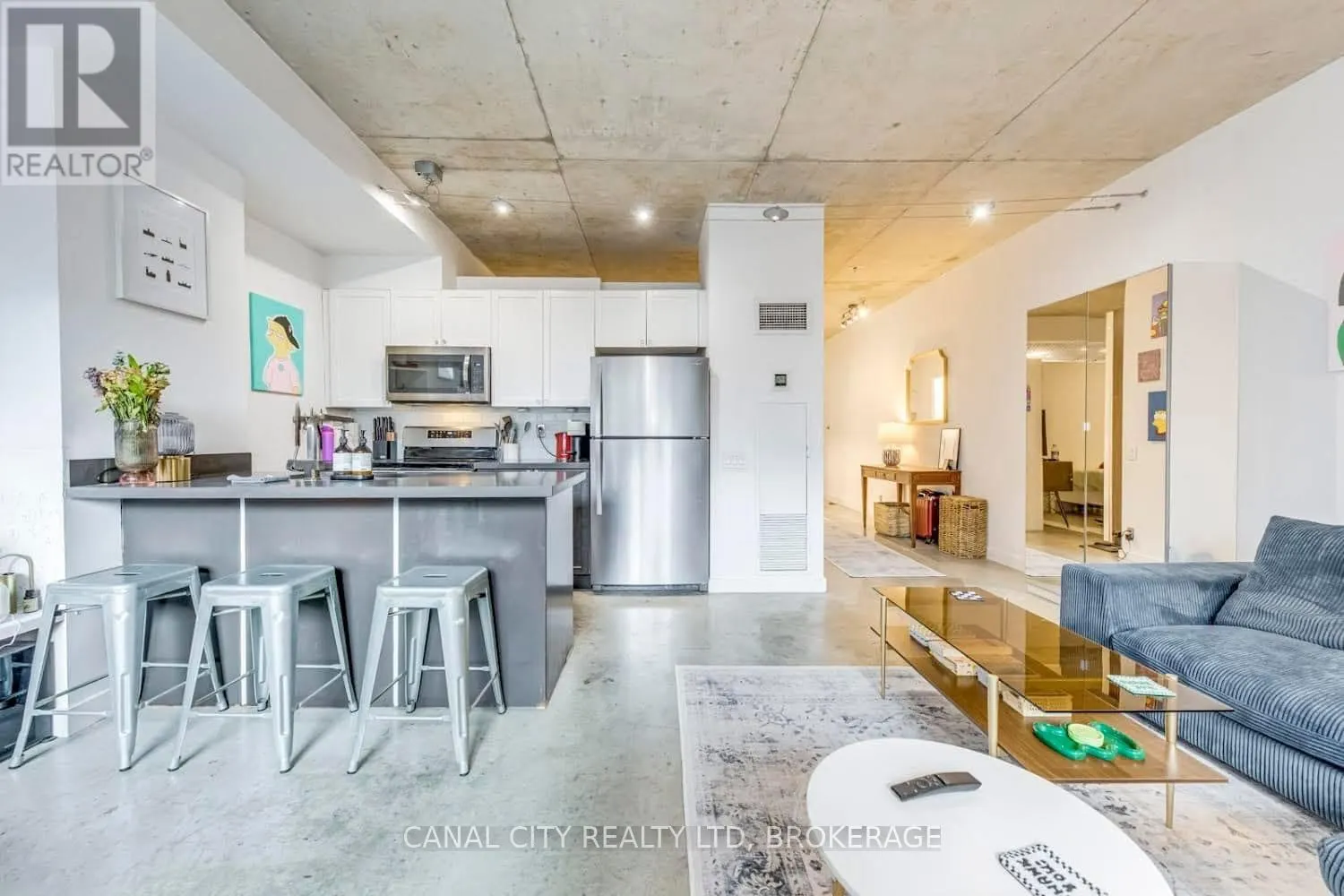 201 - 36 CHARLOTTE STREET, #201