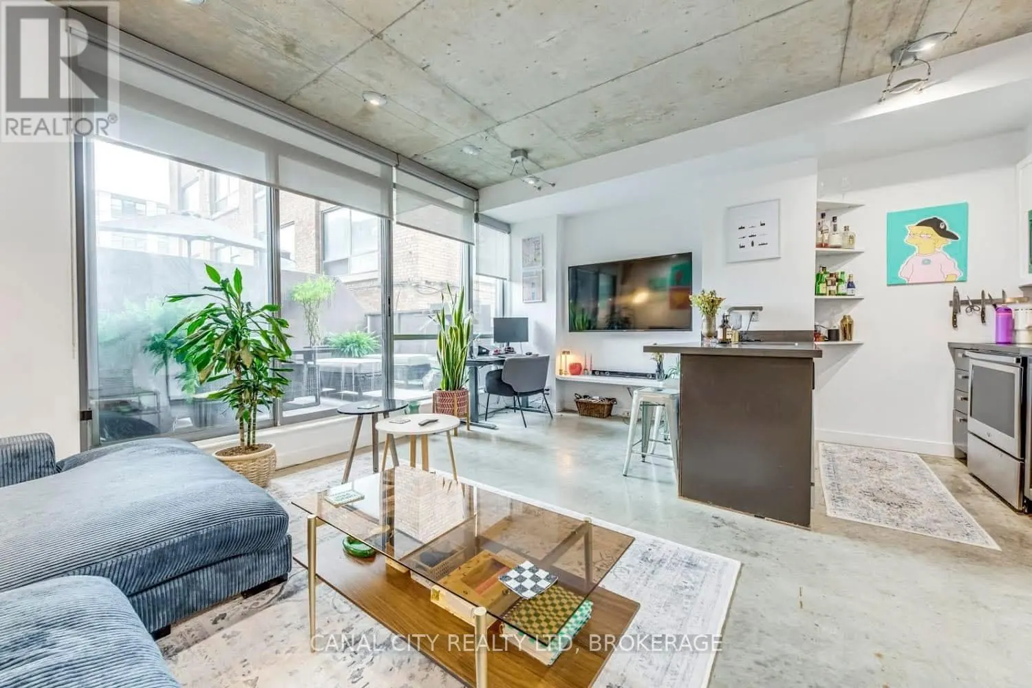 201 - 36 CHARLOTTE STREET, #201