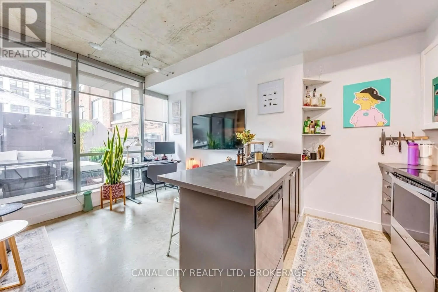 201 - 36 CHARLOTTE STREET, #201
