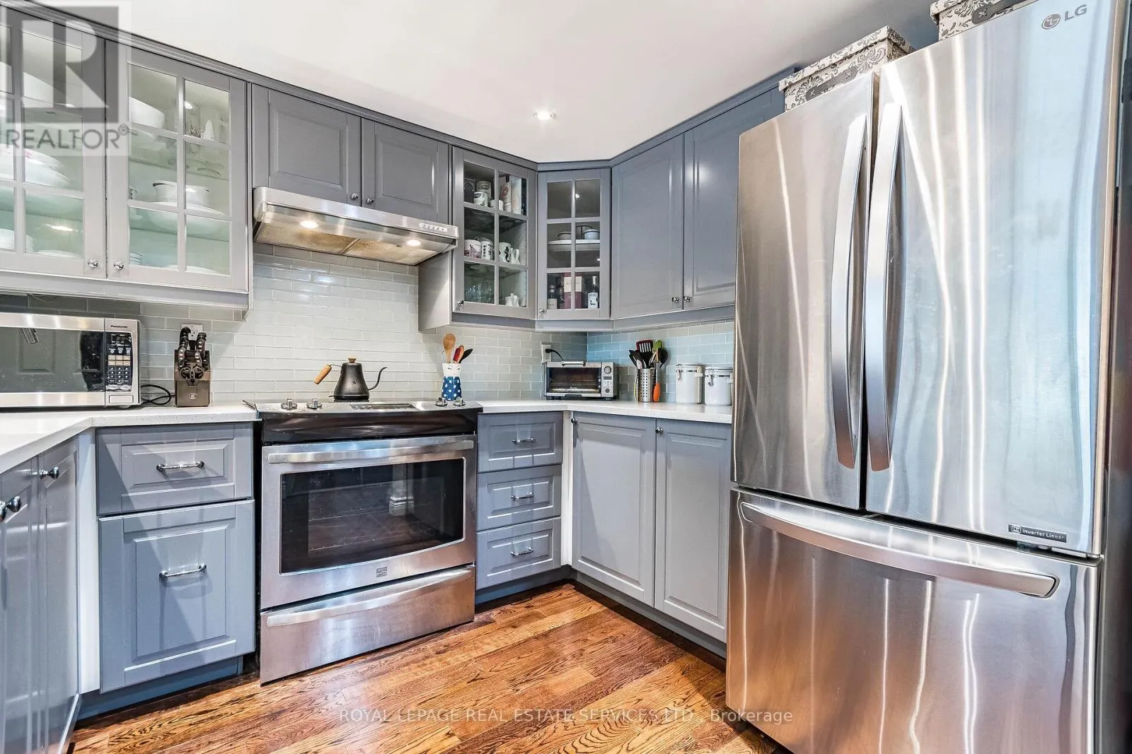 1614 - 705 KING STREET W