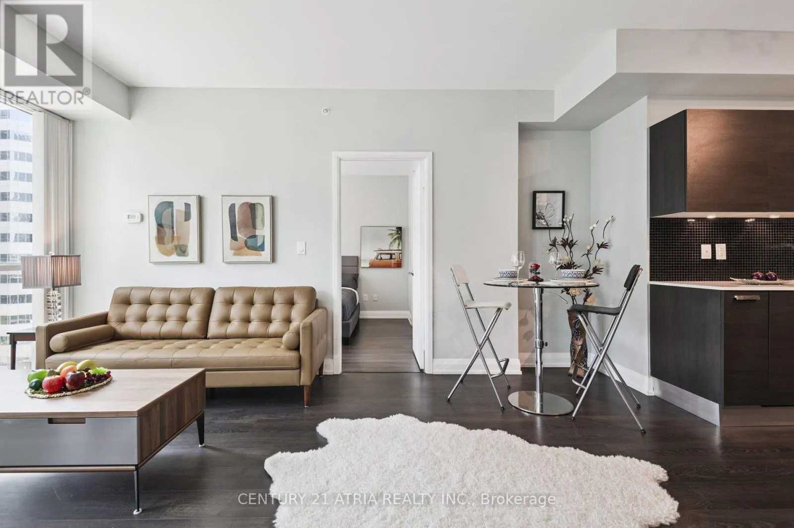 609 - 9 BOGERT AVENUE