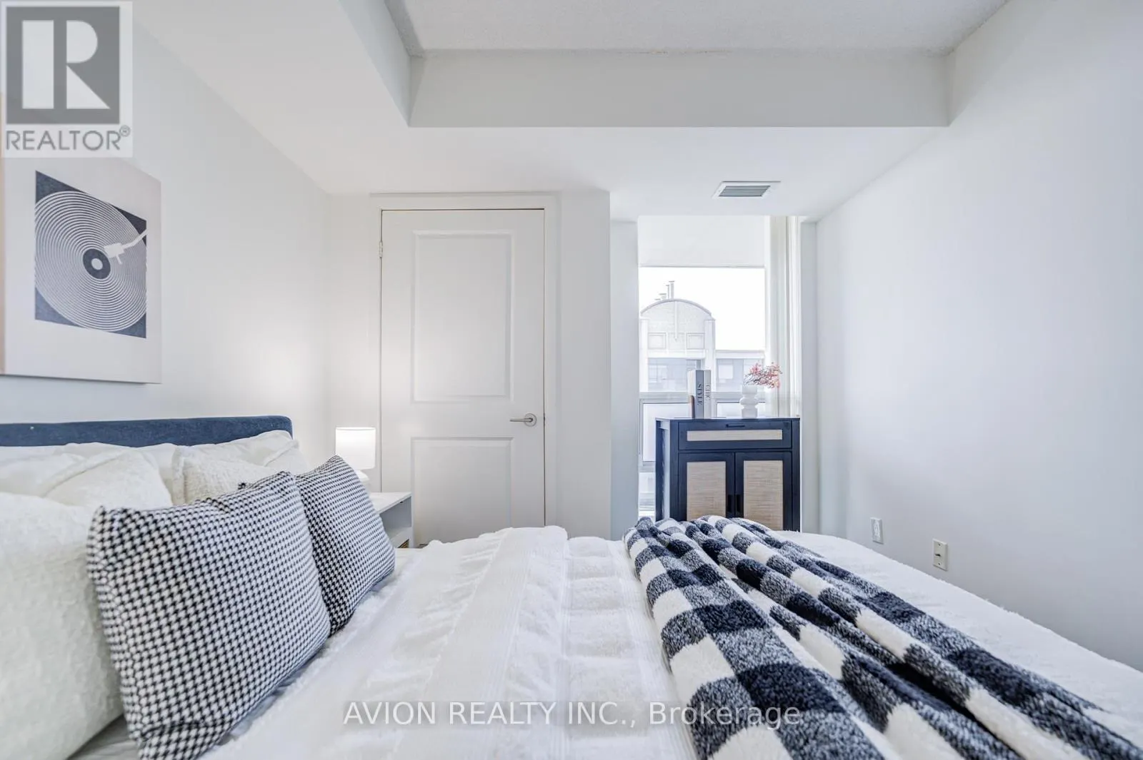 3106 - 4978 YONGE STREET