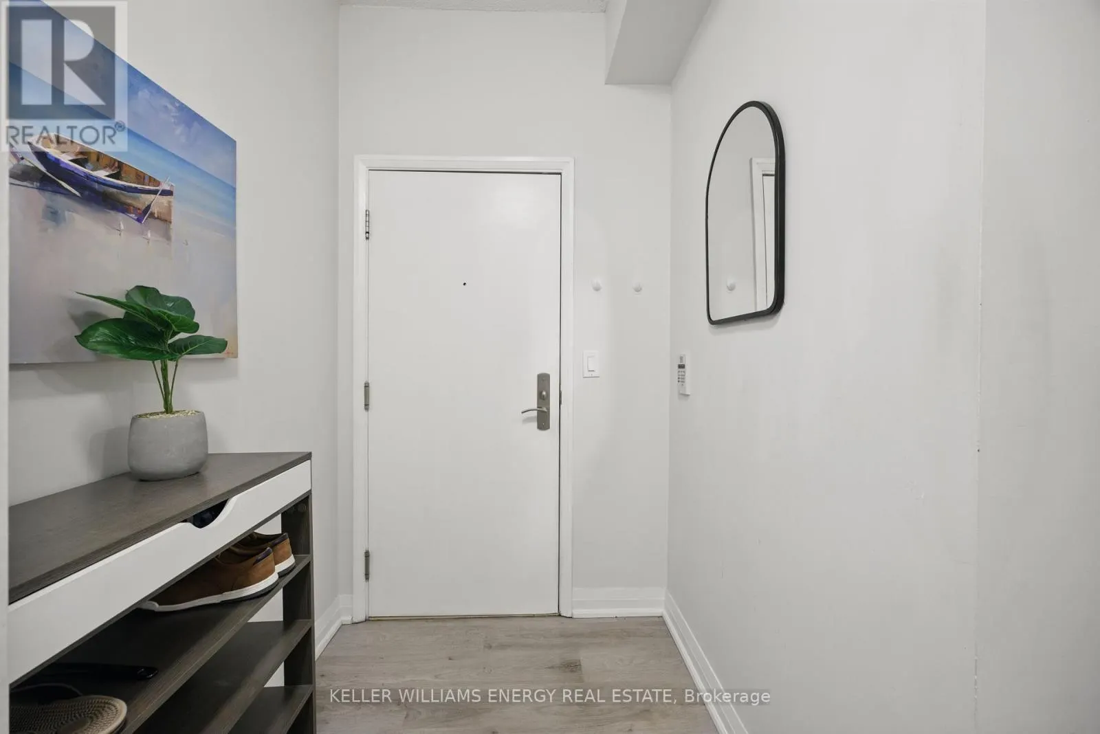 1307 - 220 VICTORIA STREET, #1307