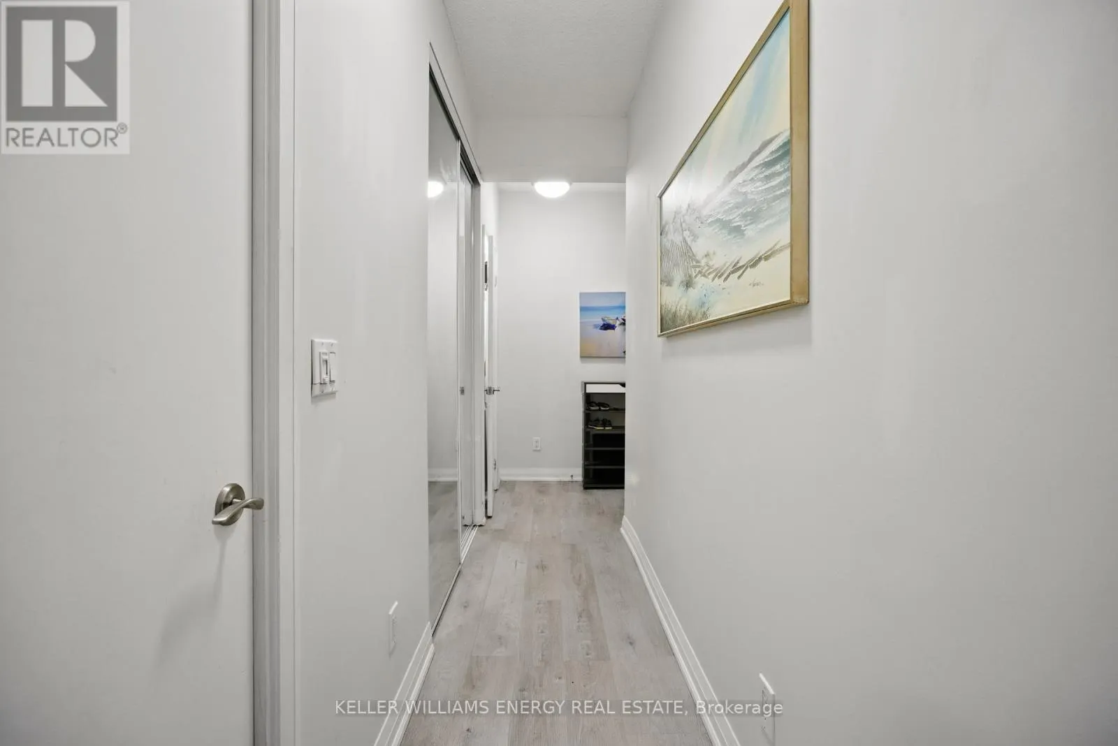 1307 - 220 VICTORIA STREET, #1307