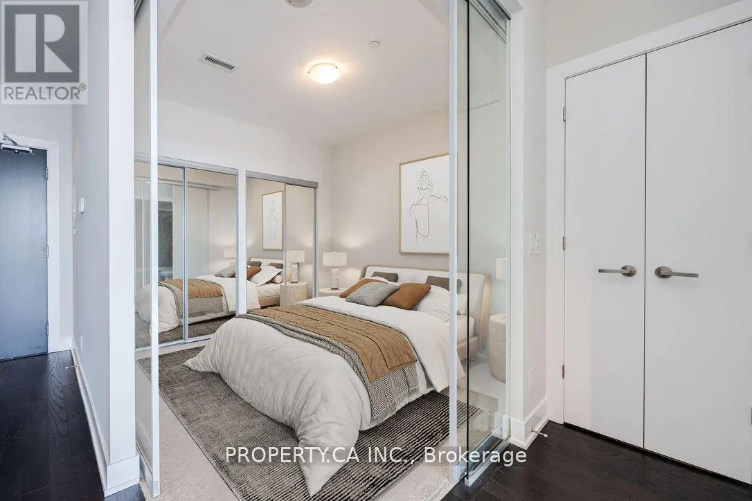 1010 - 3018 YONGE STREET