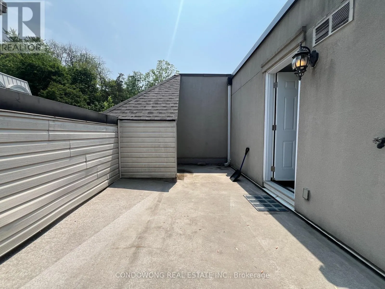 612 - 53 YORK MILLS ROAD
