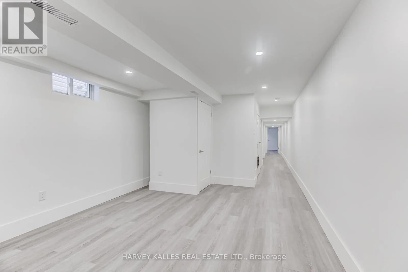 3 - 210 CHRISTIE STREET