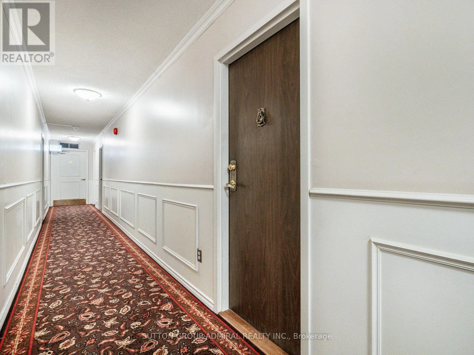 302 - 212 ST GEORGE STREET