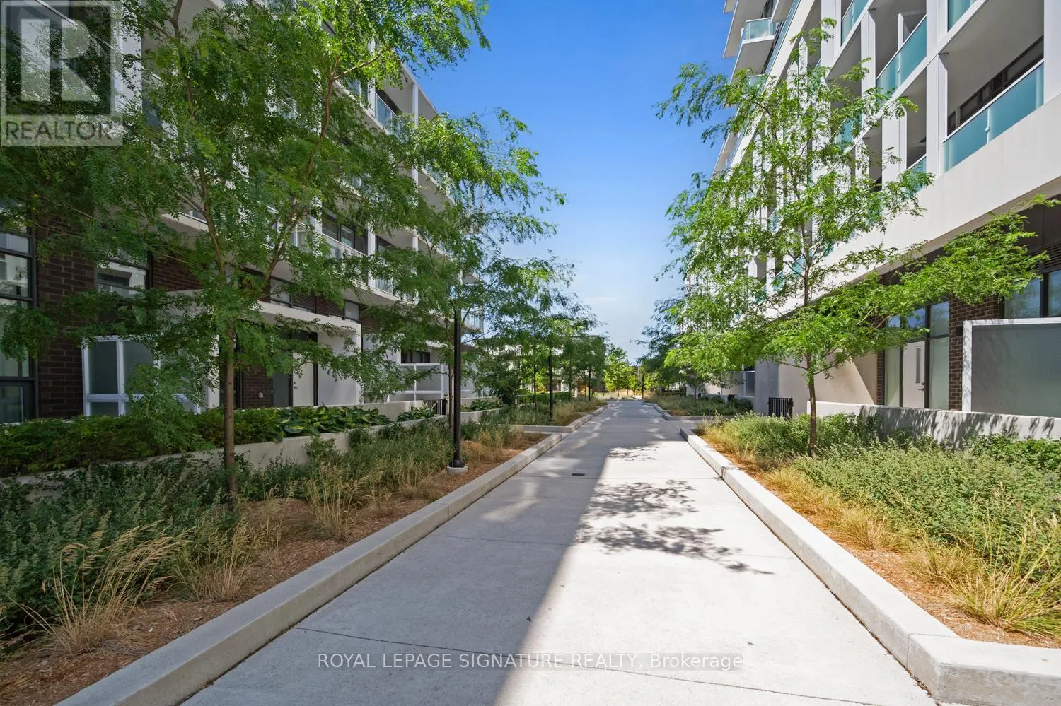 1611 - 188 FAIRVIEW MALL DRIVE E