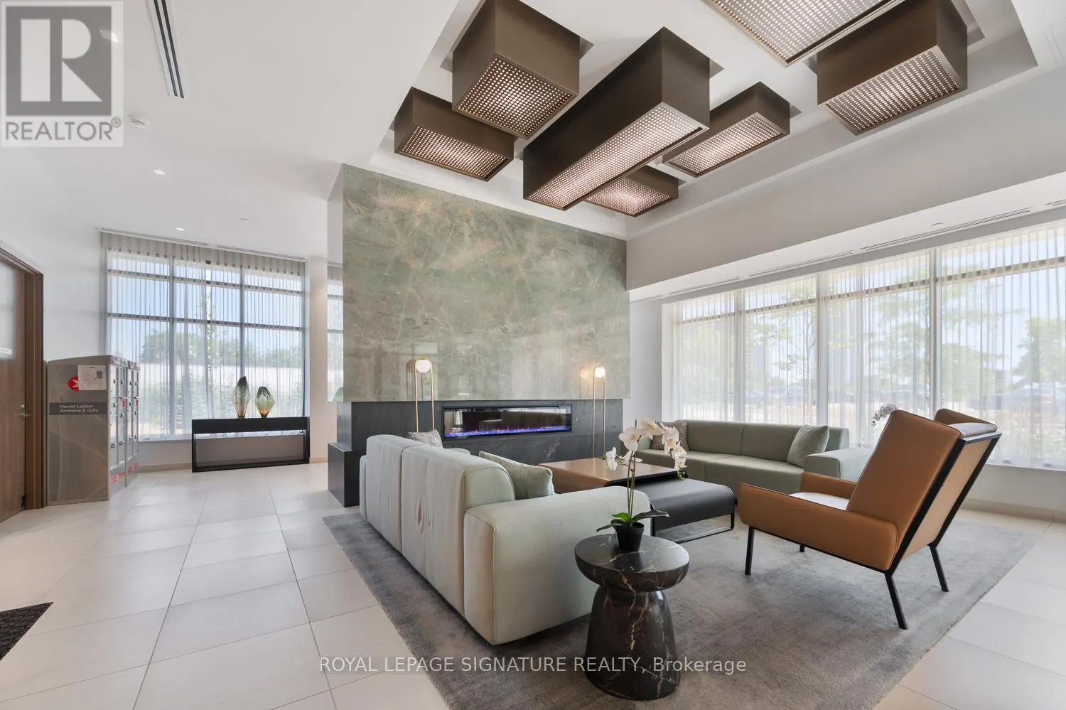 1611 - 188 FAIRVIEW MALL DRIVE E