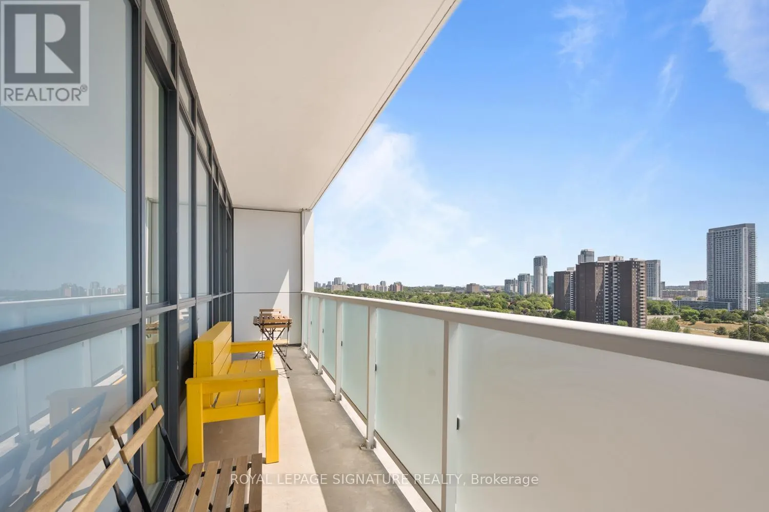 1611 - 188 FAIRVIEW MALL DRIVE E