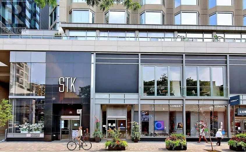 1210 - 155 YORKVILLE AVENUE