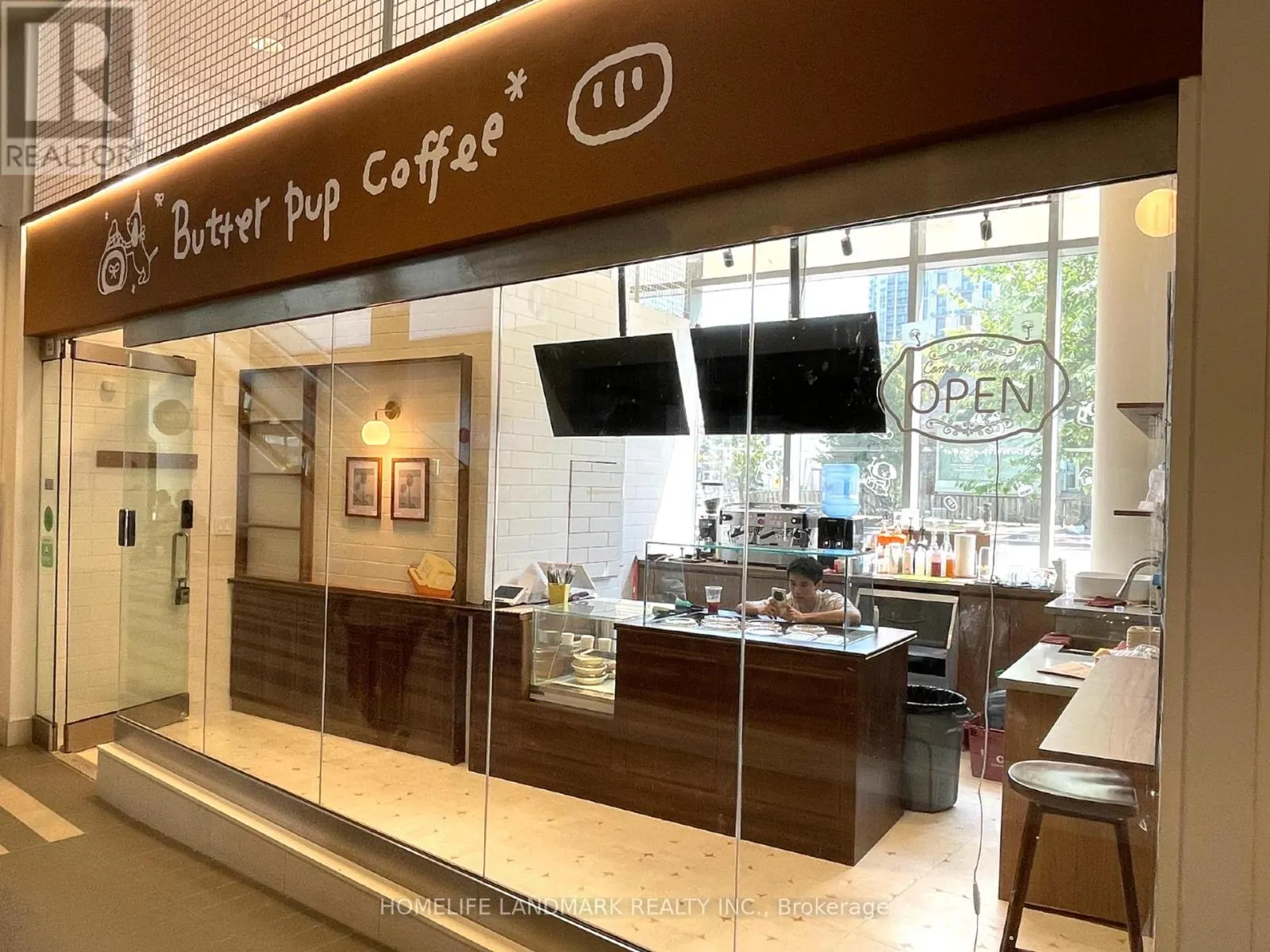 122 - 4750 YONGE STREET