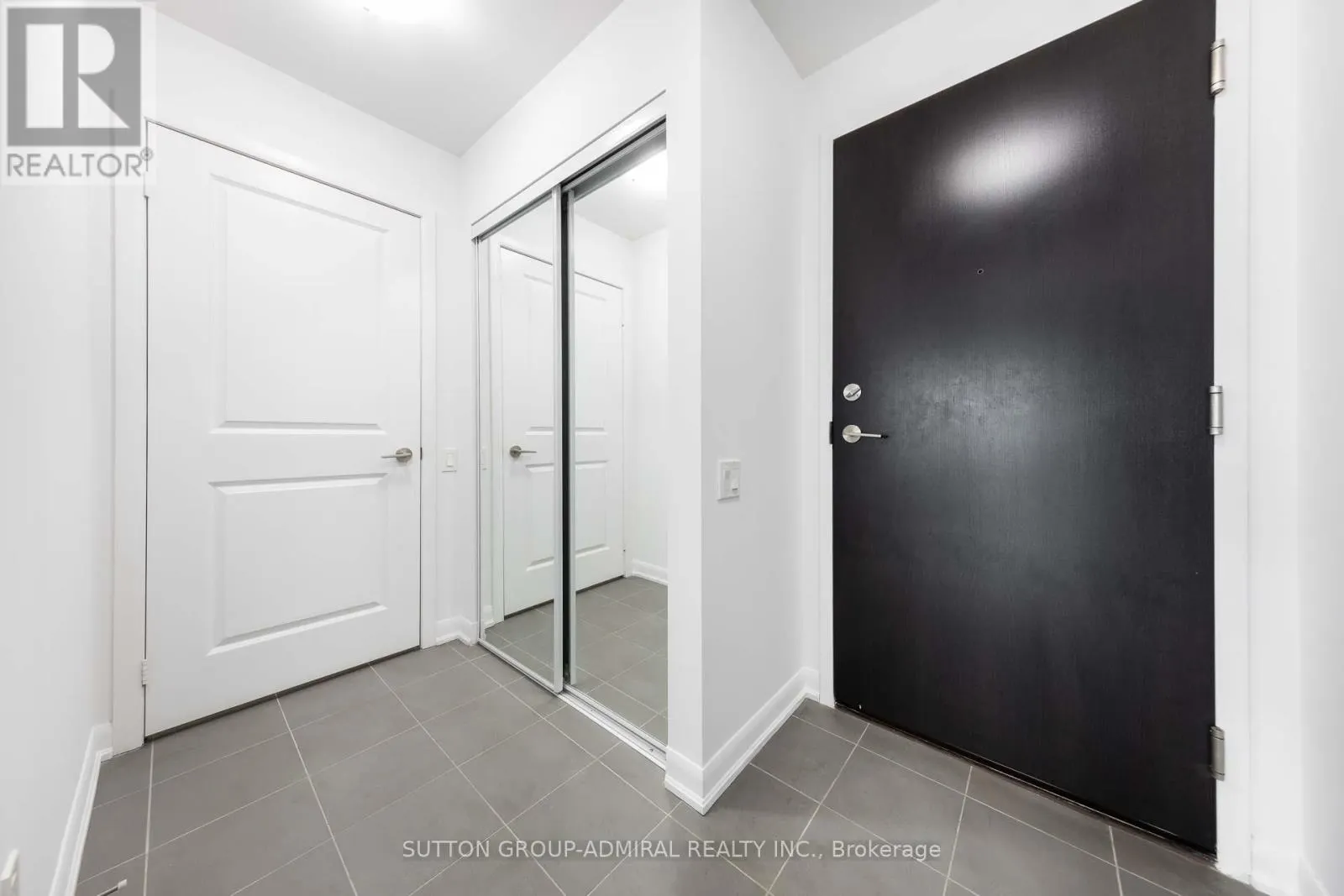 3302 - 5168 YONGE STREET
