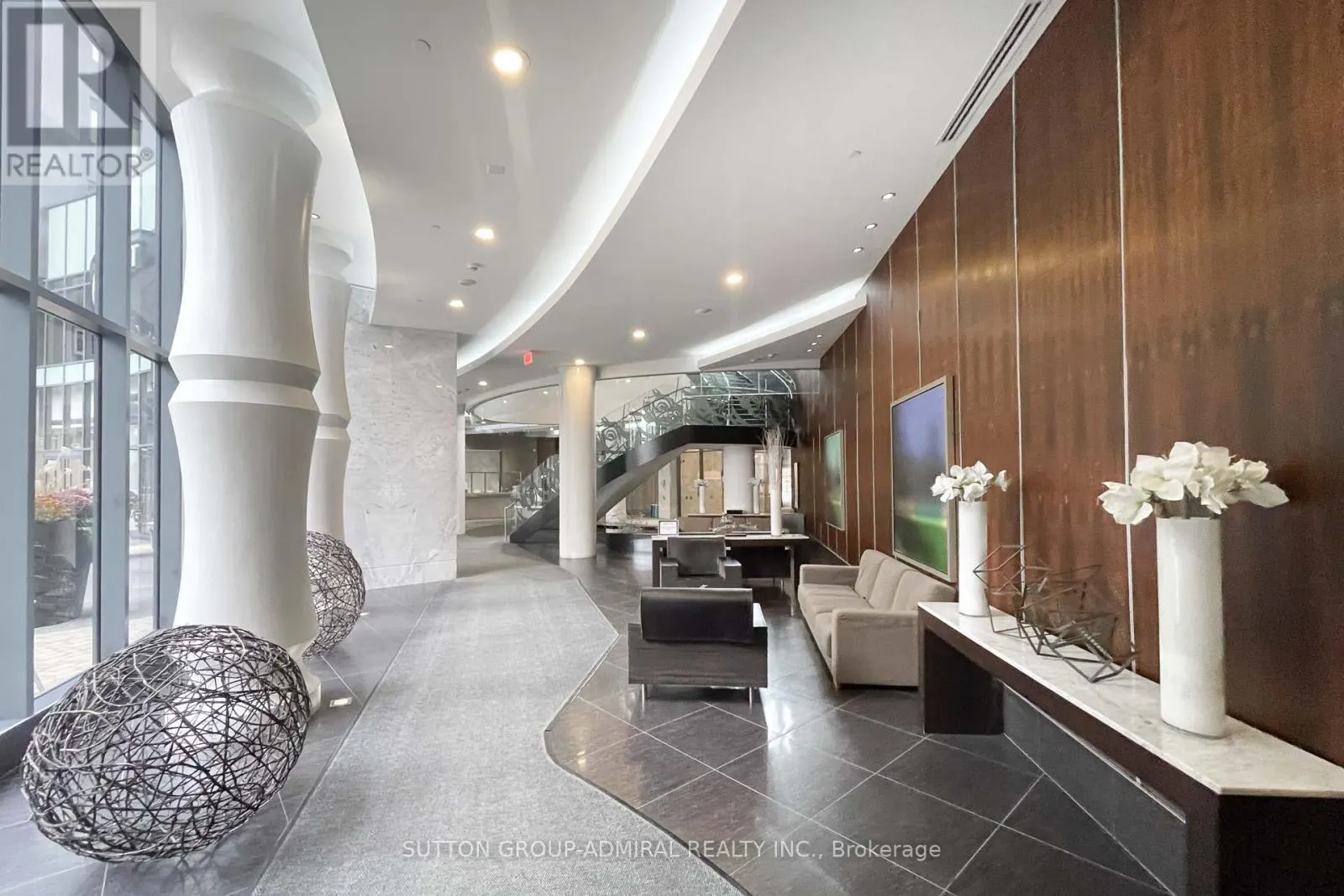 3302 - 5168 YONGE STREET