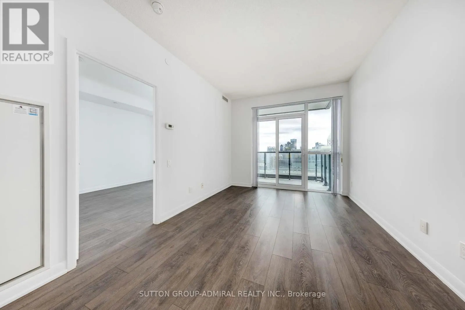 3302 - 5168 YONGE STREET